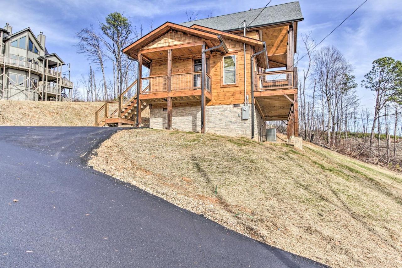 Smoky Mountain Hideaway With Hot Tub, Deck And Views! Vila Gatlinburg Exterior foto